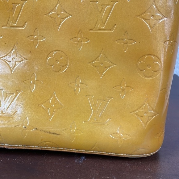 Louis Vuitton Houston Patent Leather Yellow Gold Shoulder Tote Bag Embossed - Picture 5 of 16